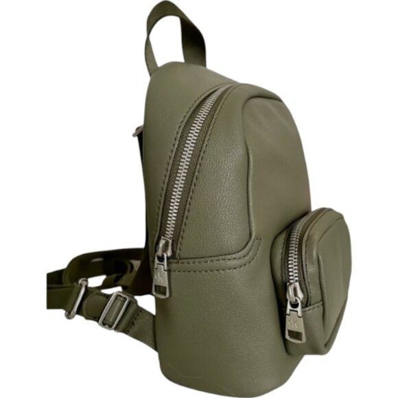 Calvin Klein olive green ultra light convertible backpack NWT - Picture 5 of 7